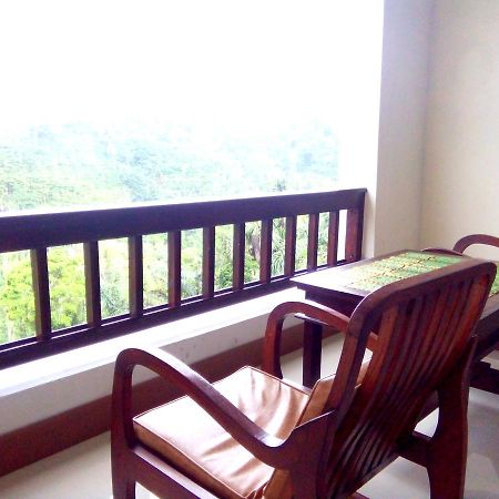 Rest Area 88 Guest House Теджакула Екстериор снимка