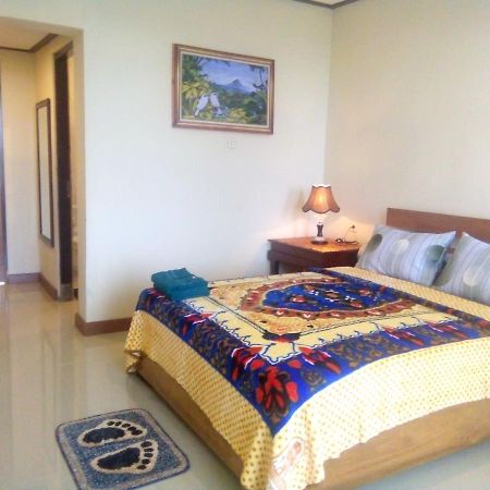 Rest Area 88 Guest House Теджакула Екстериор снимка