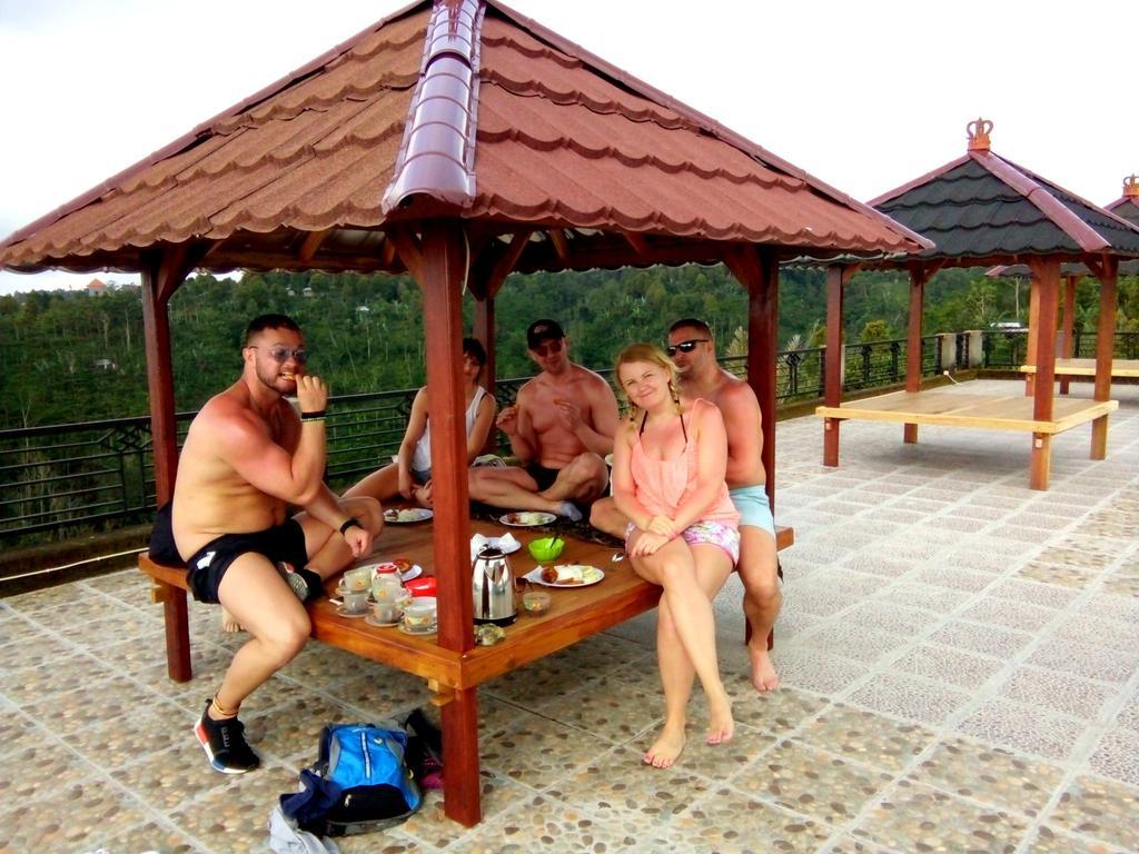 Rest Area 88 Guest House Теджакула Екстериор снимка