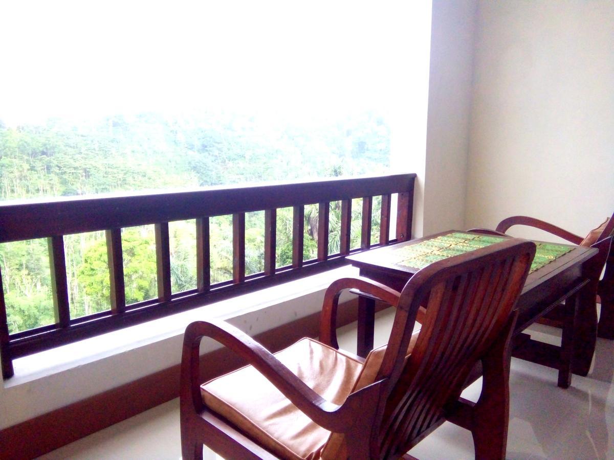 Rest Area 88 Guest House Теджакула Екстериор снимка
